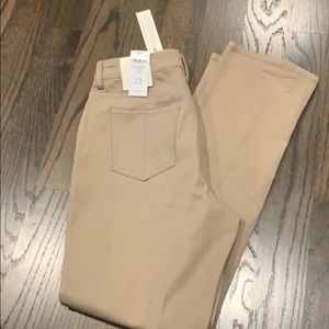 Chico’s so slimming Get away pant